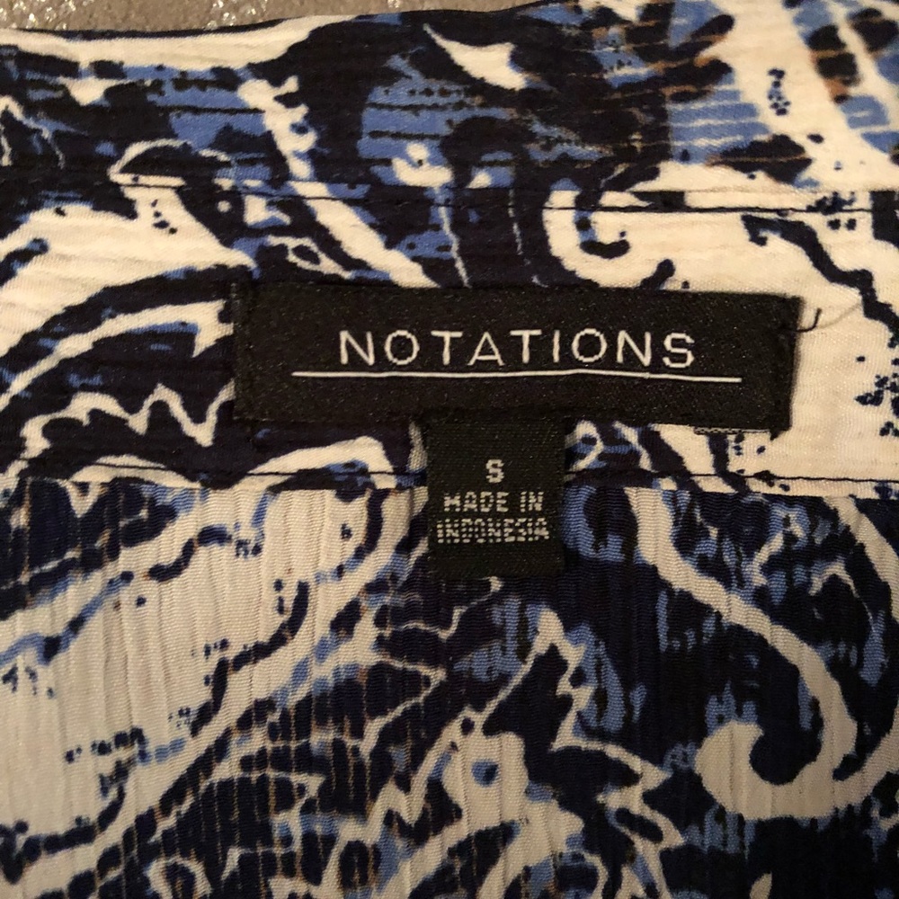 Notations tops women’s button down shirt. - Picture 4 of 6
